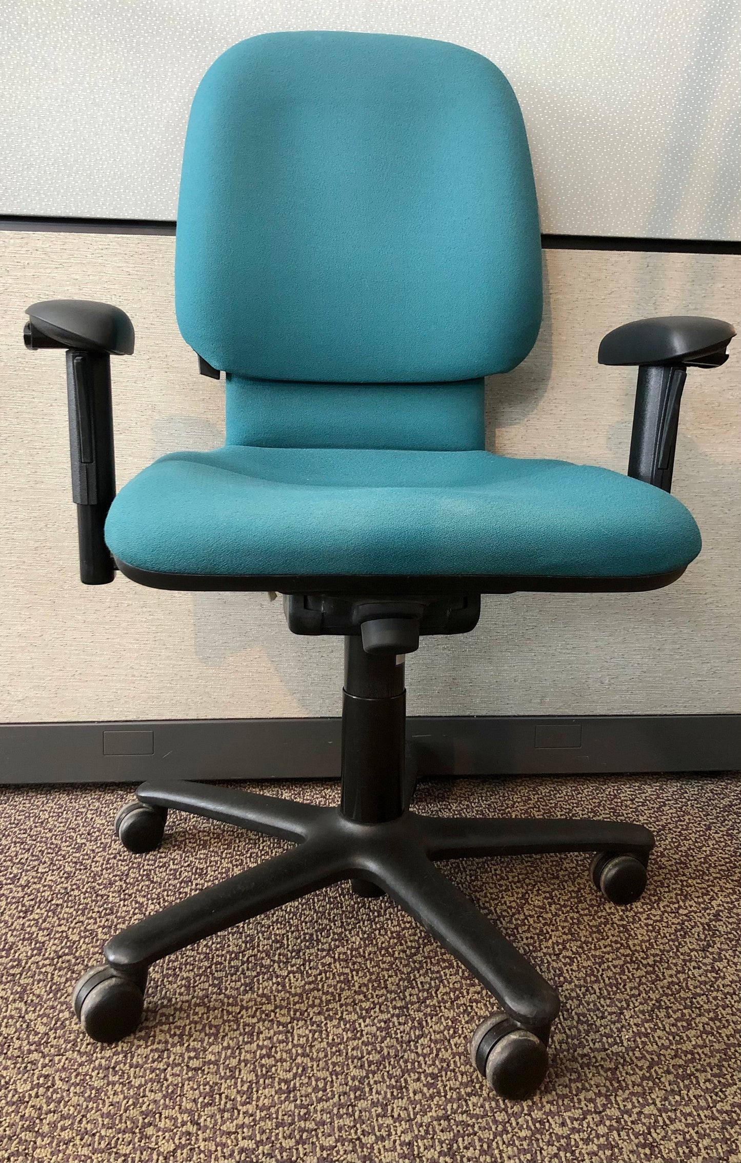 Used Steelcase Criterion Task Chair with Arms - Green Upholstery