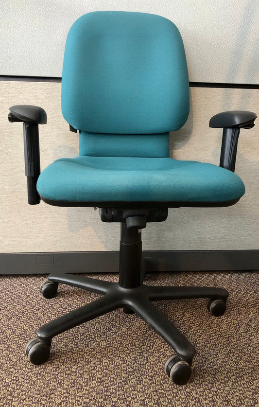 Used Steelcase Criterion Task Chair with Arms - Green Upholstery